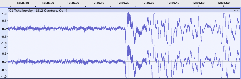 1978年盤の最初の大砲部分の拡大波形